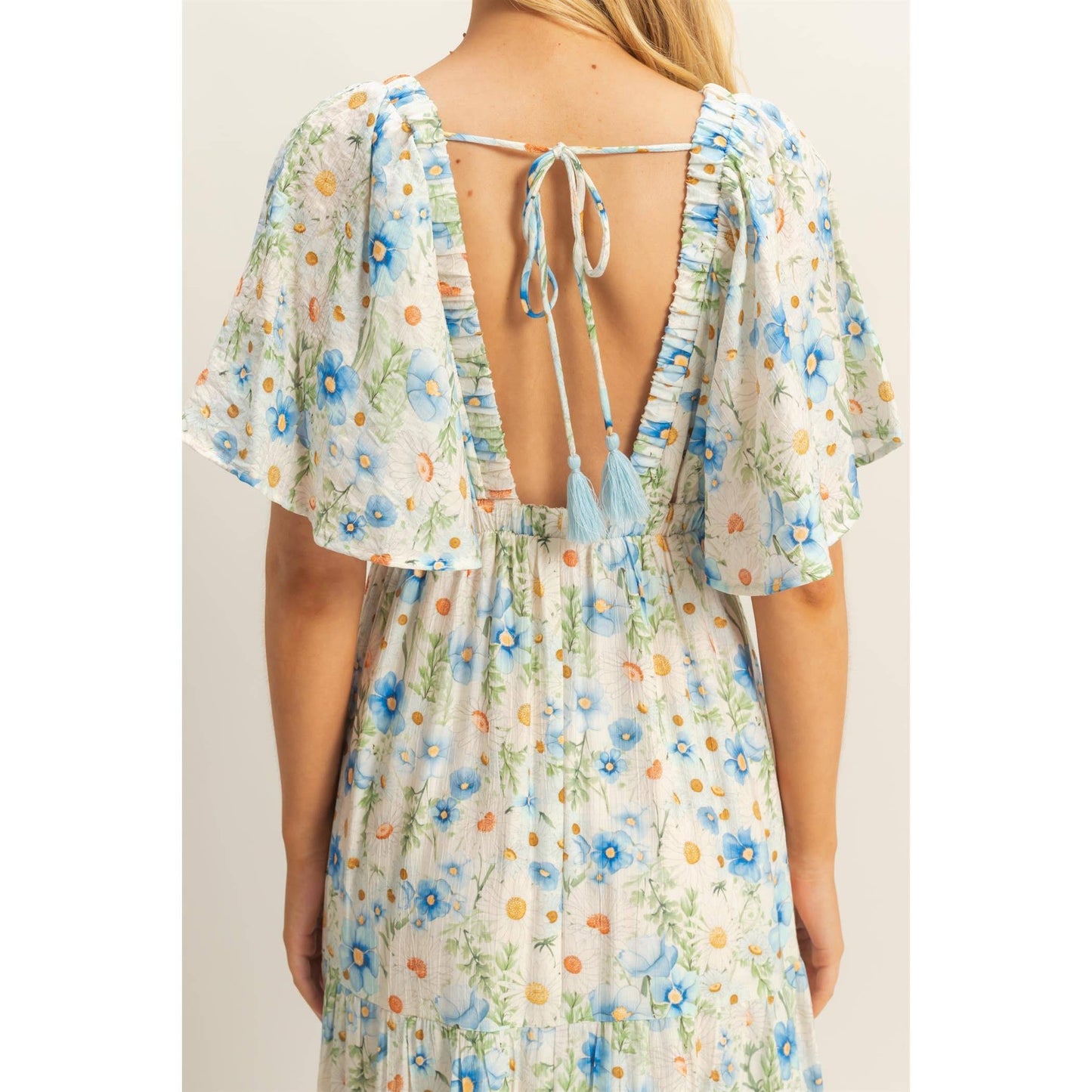 Floral V-Neck Flowy Tiered Maxi Dress: BLUE