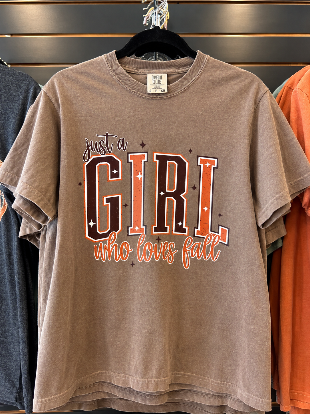 Girl who loves fall tee