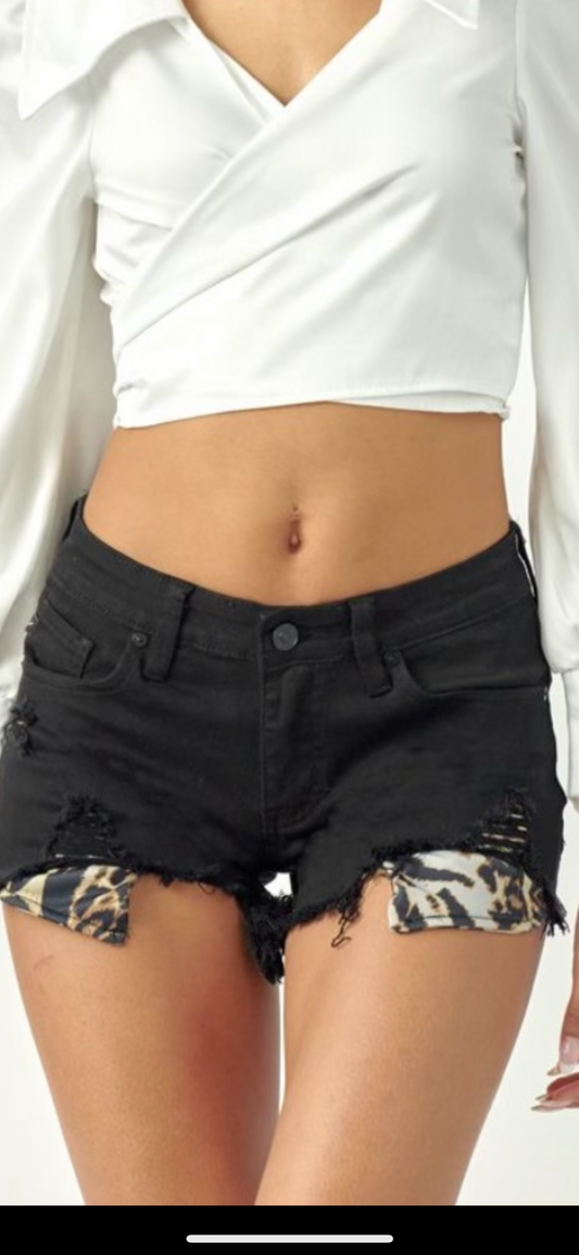 KANCAN Leopard Pocket Shorts